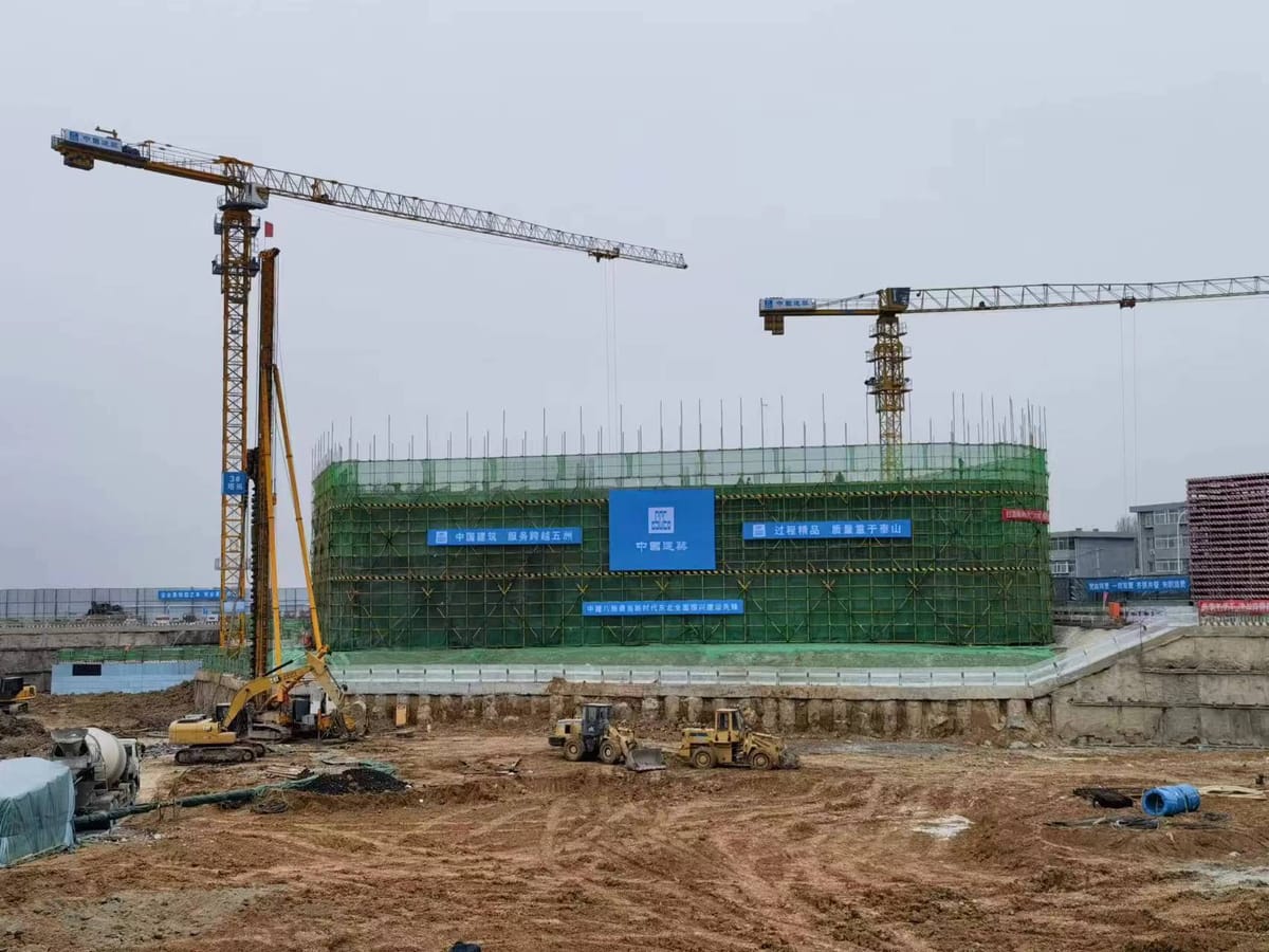 黄昏来临，谁在为建筑业承担风险？